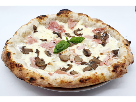 Bianca, cotto e funghi