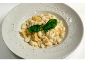 Gnocchi ai 4 formaggi